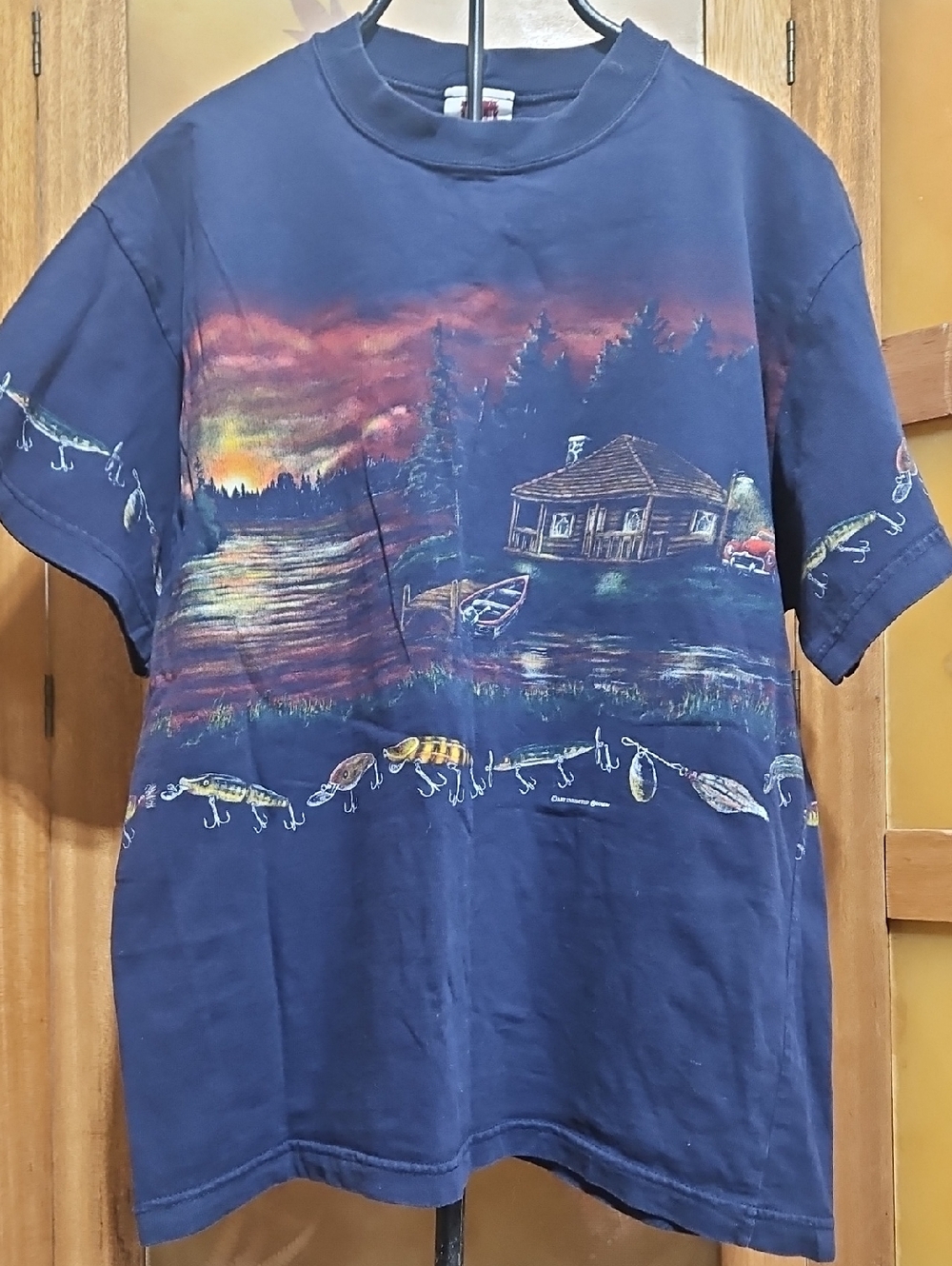 VTG 90s Art Unlimited Sportswear Fishing Shirt XL Navy Sunset Cabin Lures Wrap